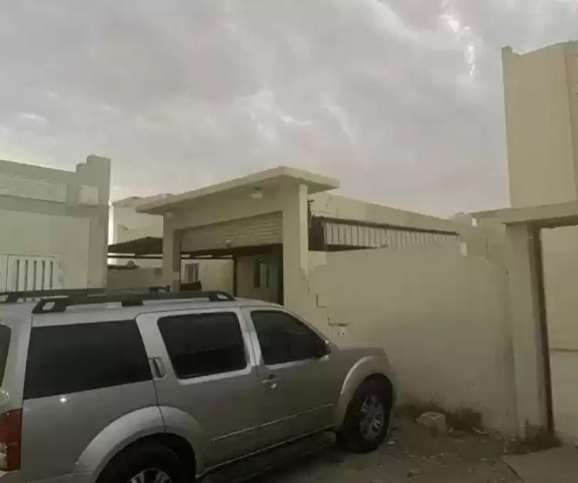 Résidentiel Propriété prête 6 chambres U / f Villa autonome  à vendre au Al-Sadd , Doha #17283 - 1  image 