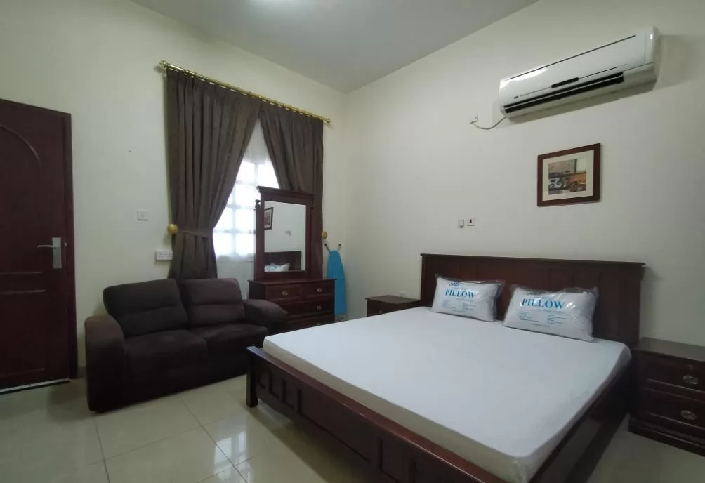 Residential Ready Property Studio F/F Apartment  for rent in Umm-Lekhba , Doha-Qatar #17291 - 1  image 