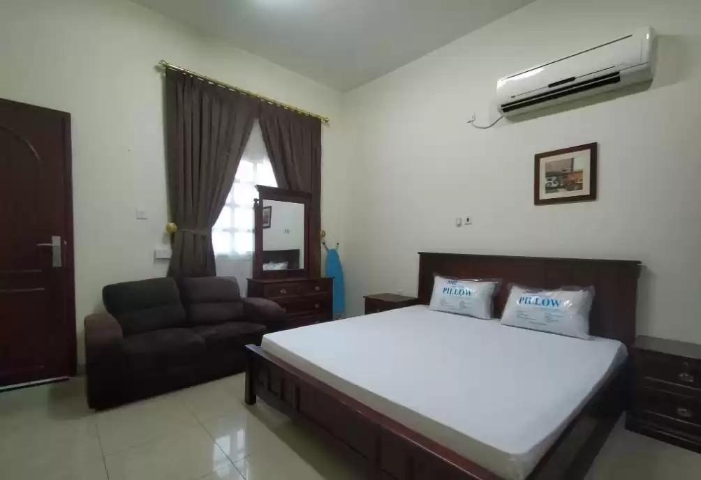 Residential Ready Property Studio F/F Apartment  for rent in Al Sadd , Doha #17291 - 1  image 