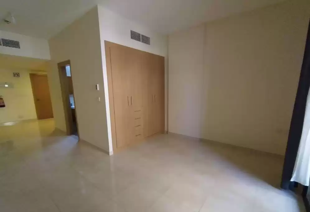 Residencial Listo Propiedad Estudio F / F Apartamento  alquiler en al-sad , Doha #17307 - 1  image 