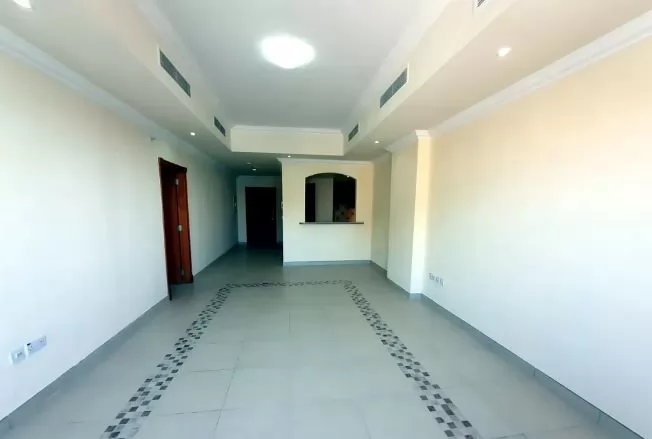 Жилой Готовая недвижимость 1 спальня Н/Ф Квартира  в аренду в Доха #17308 - 1  image 