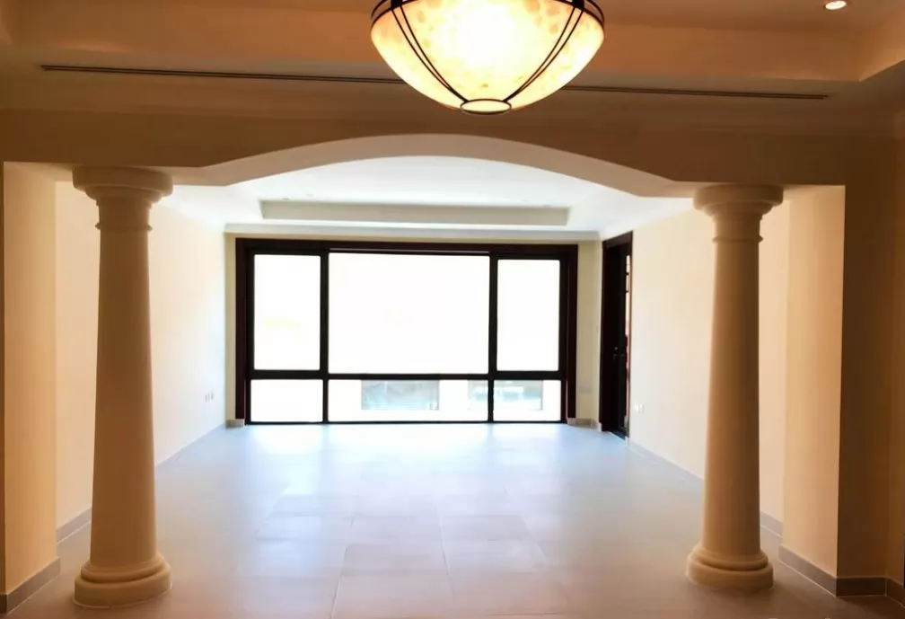 Residential Ready Property 2 Bedrooms S/F Townhouse  for sale in Al Sadd , Doha #17347 - 1  image 