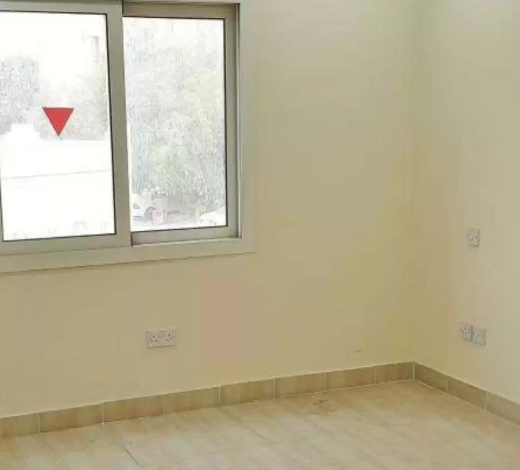 Residential Ready Property 2 Bedrooms U/F Apartment  for rent in Al Sadd , Doha #17415 - 1  image 
