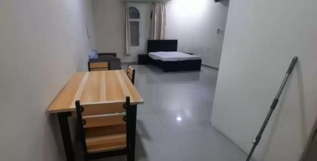 Residential Ready Property 1 Bedroom F/F Apartment  for rent in Al Sadd , Doha #17417 - 1  image 