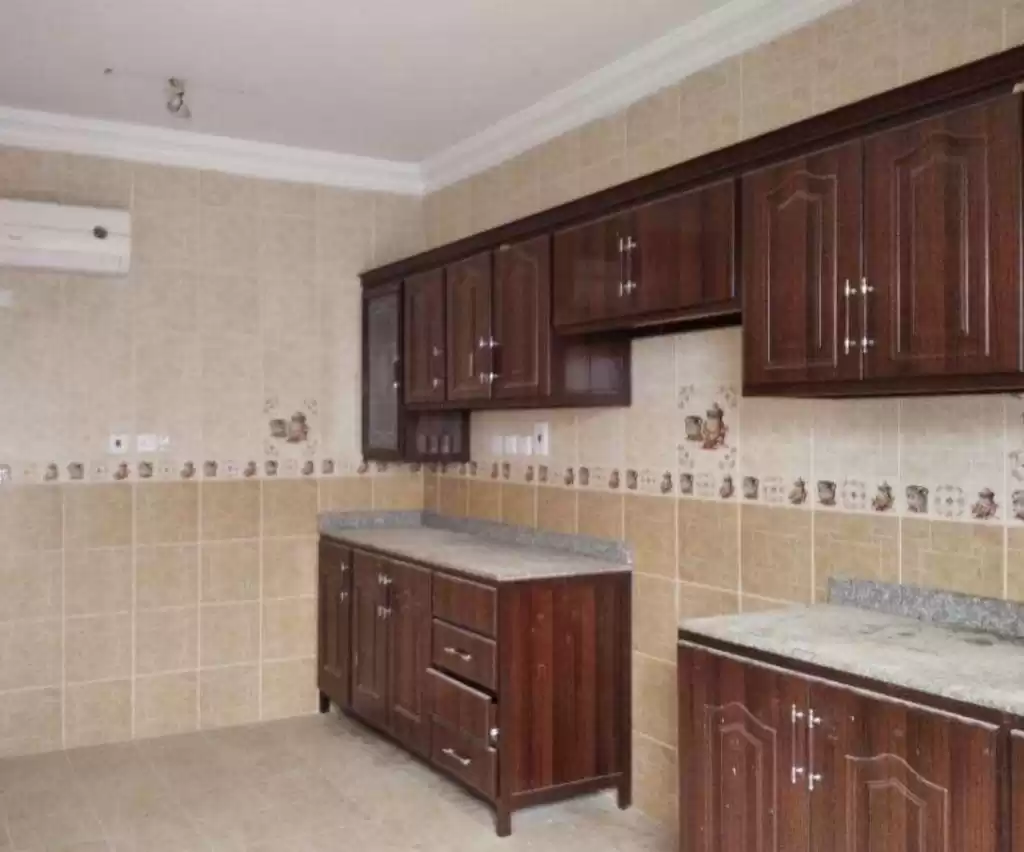 Residential Ready Property 6 Bedrooms U/F Apartment  for rent in Al Sadd , Doha #17421 - 1  image 