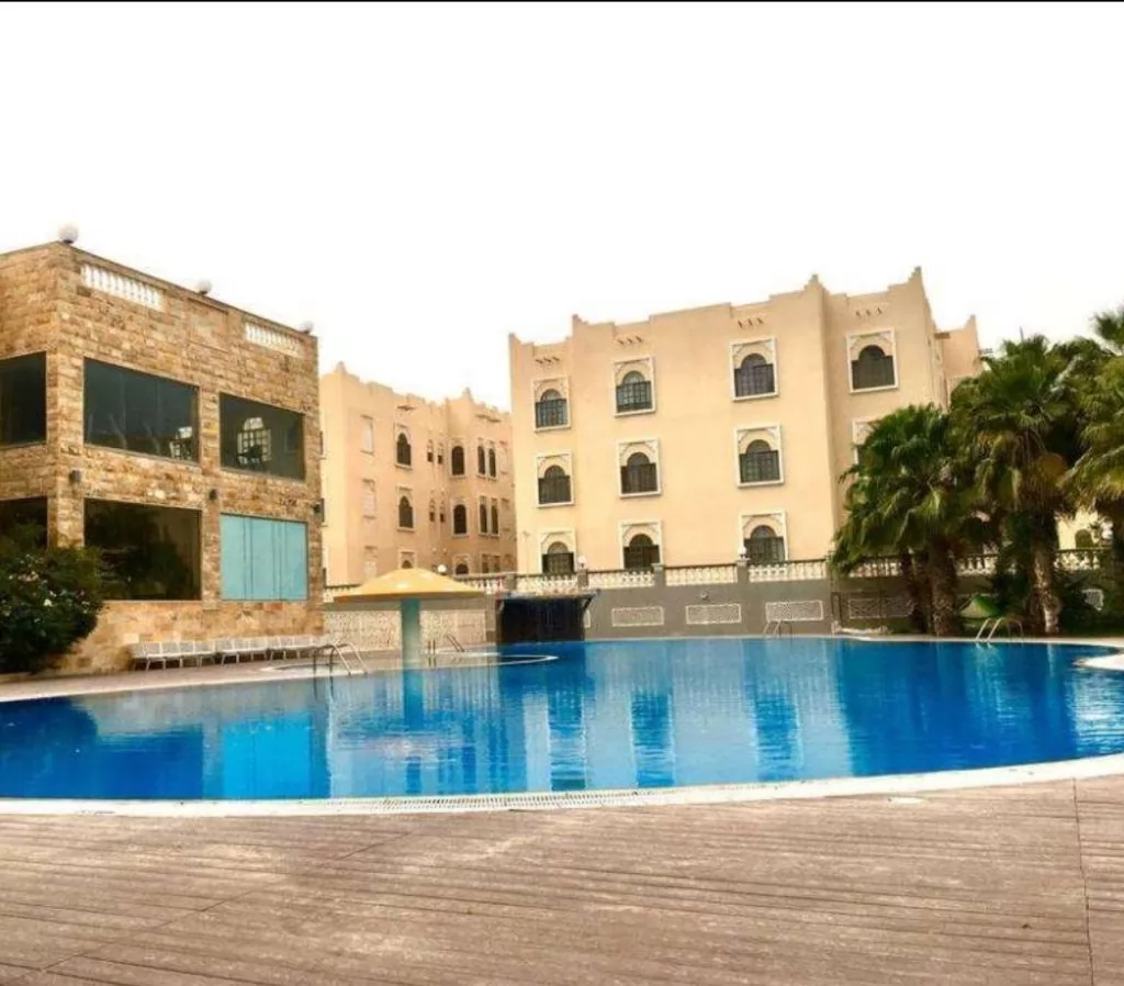 Residential Ready Property 4 Bedrooms U/F Apartment  for rent in Doha-Qatar #17450 - 2  image 