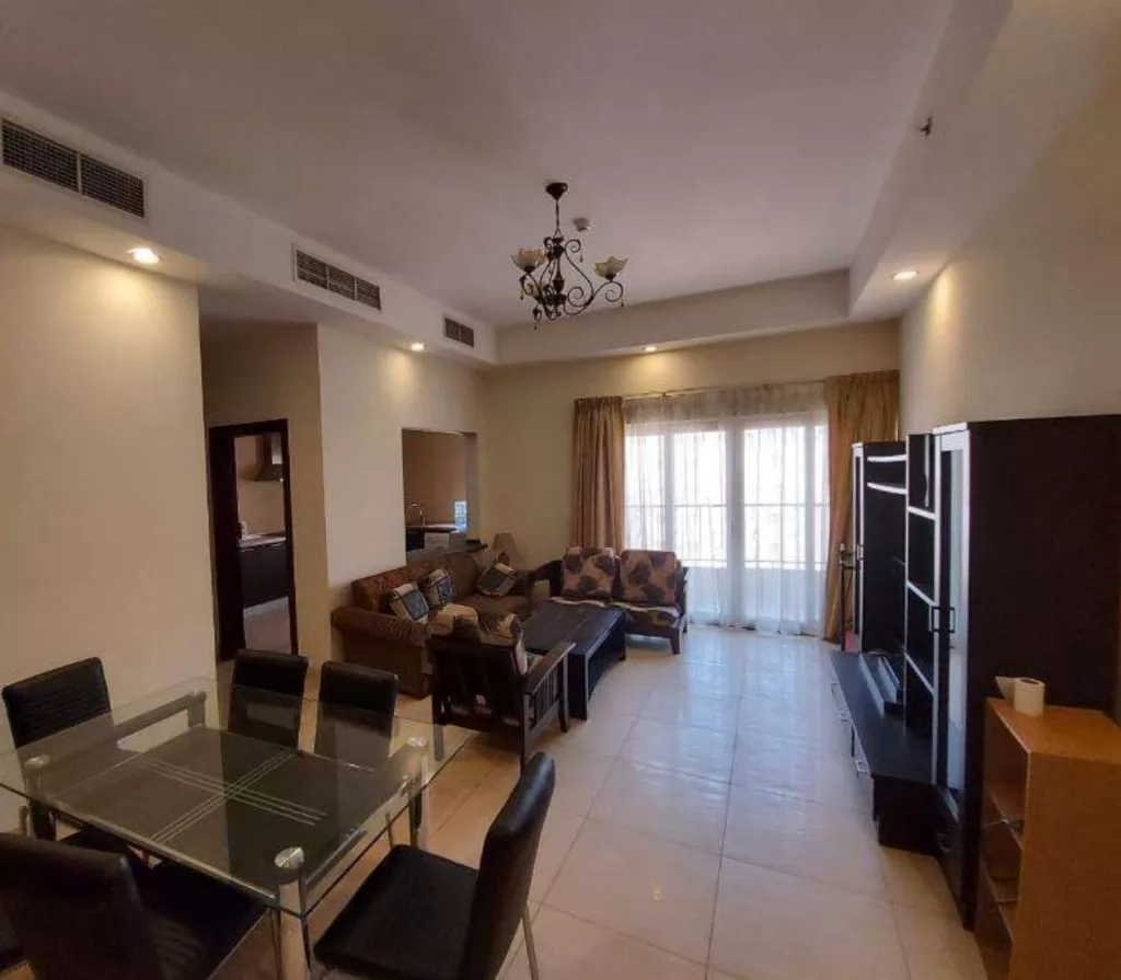 Residential Ready Property 2 Bedrooms F/F Apartment  for rent in Fereej-Bin-Mahmoud , Doha-Qatar #17467 - 2  image 