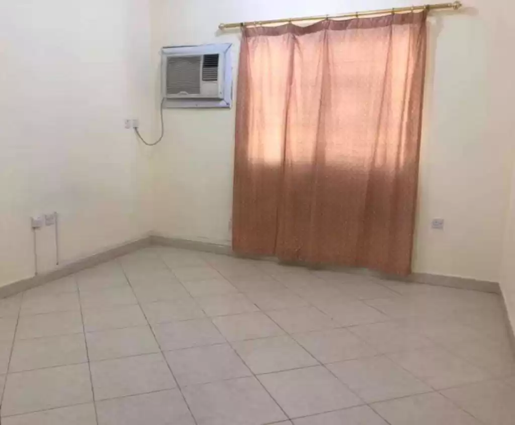 Residential Ready Property 1 Bedroom U/F Apartment  for rent in Al Sadd , Doha #17507 - 1  image 