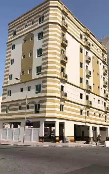 Residential Ready Property 7+ Bedrooms U/F Building  for sale in Al Sadd , Doha #17518 - 1  image 