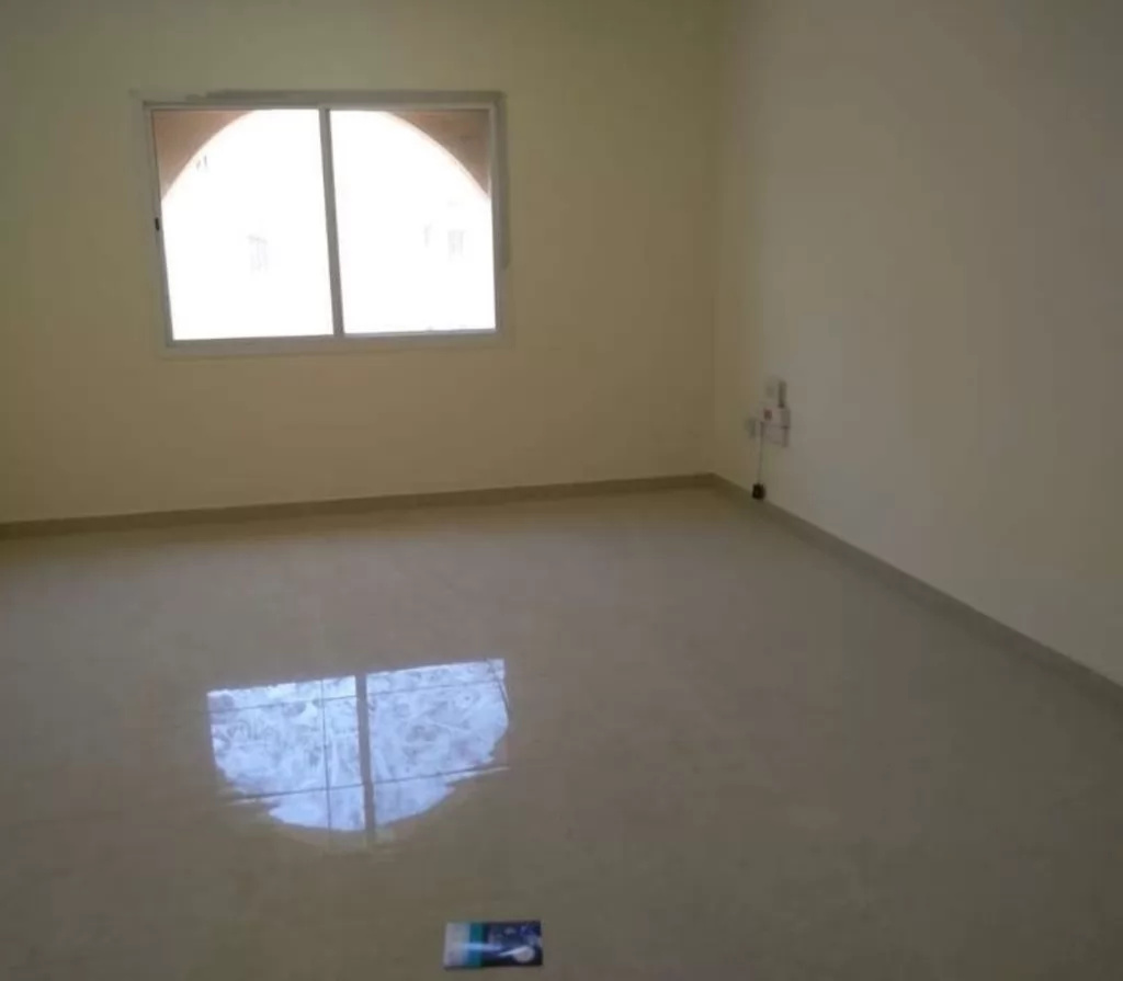 Residential Ready Property 1 Bedroom U/F Apartment  for rent in Doha-Qatar #17572 - 1  image 