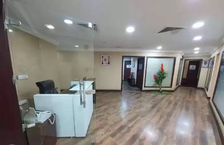 Commercial Ready Property U/F Business Center  for rent in Al Sadd , Doha #17688 - 1  image 