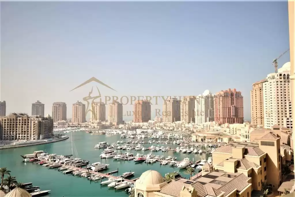 Жилой Готовая недвижимость 2 спальни С/Ж Квартира  продается в Аль-Садд , Доха #17732 - 1  image 