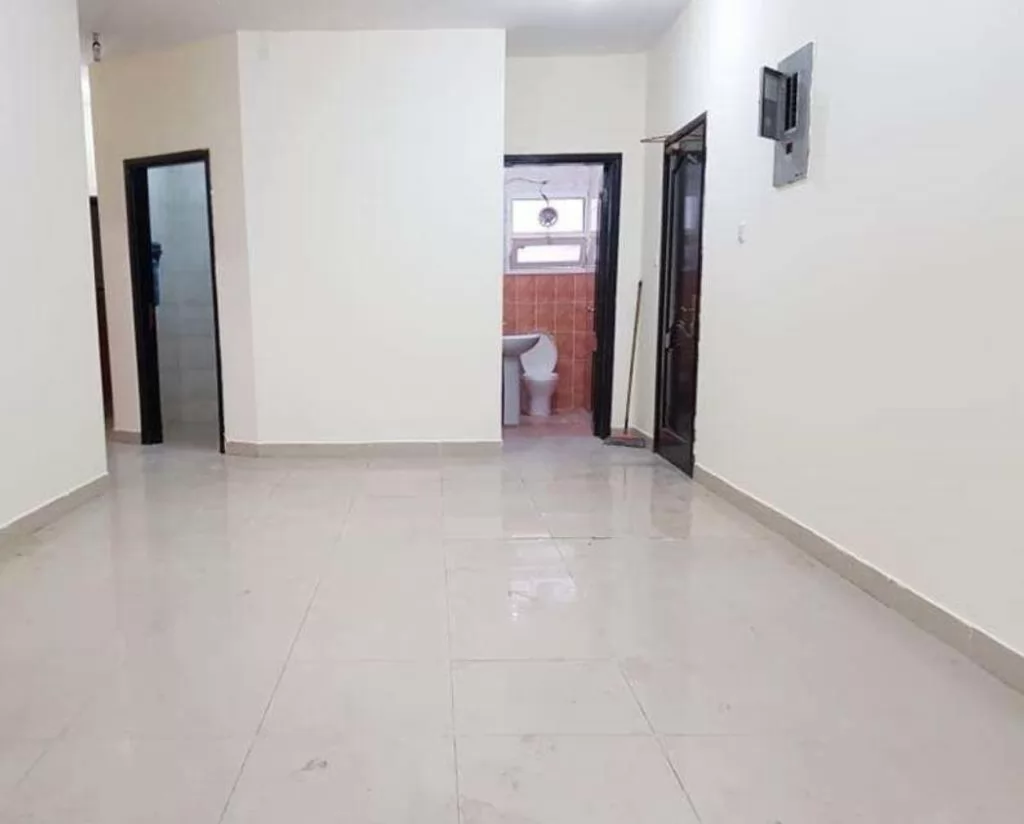 Residential Ready Property 1 Bedroom U/F Apartment  for rent in Al-Mansoura-Street , Doha-Qatar #17750 - 1  image 
