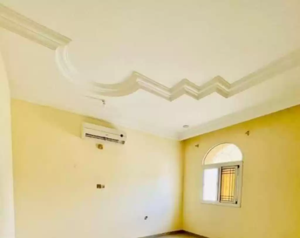 Wohn Klaar eigendom 1 Schlafzimmer U/F Wohnung  zu vermieten in Al Sadd , Doha #17772 - 1  image 