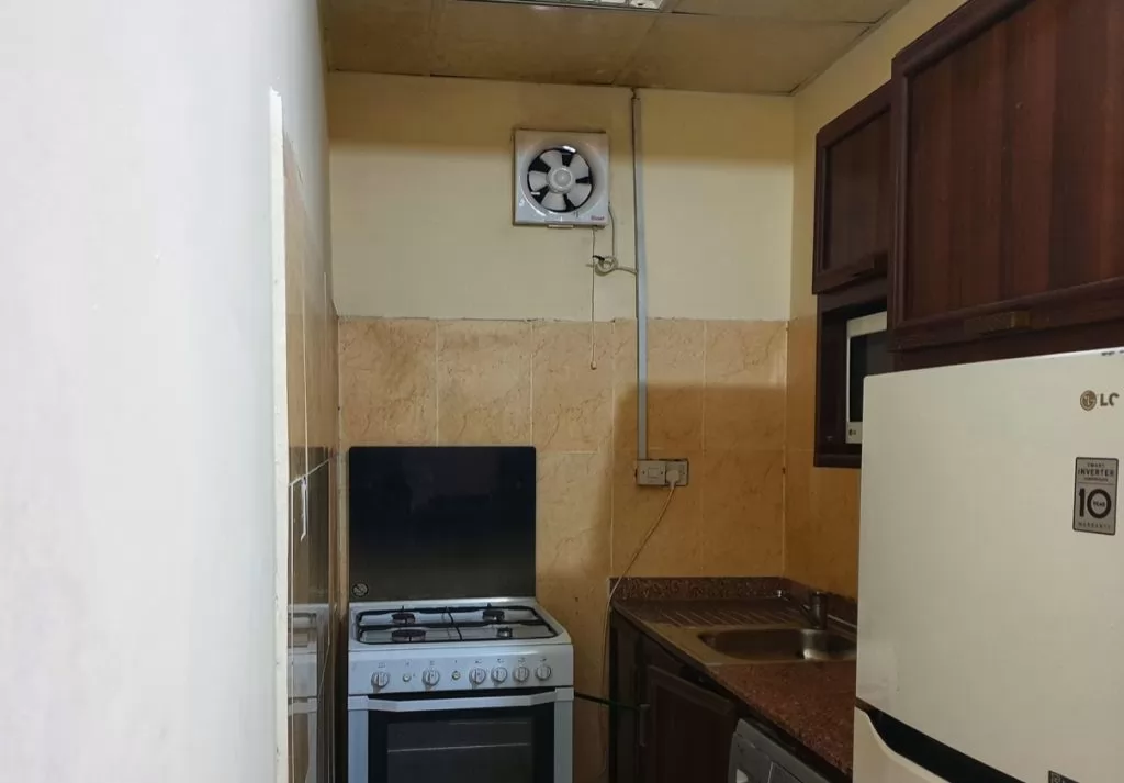 Residential Ready Property 1 Bedroom F/F Apartment  for rent in Al-Muntazah , Doha-Qatar #17819 - 1  image 