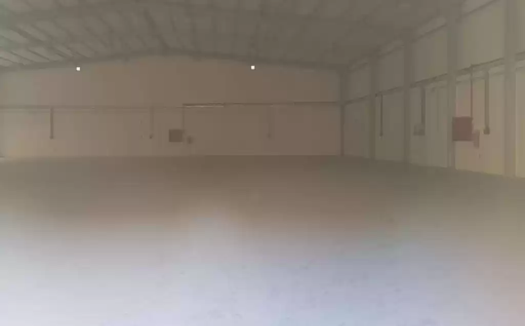 Коммерческий Готовая недвижимость Н/Ф Склад  в аренду в Доха #17875 - 1  image 