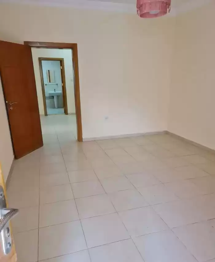Residential Ready Property 6+maid Bedrooms U/F Standalone Villa  for sale in Doha #17962 - 1  image 