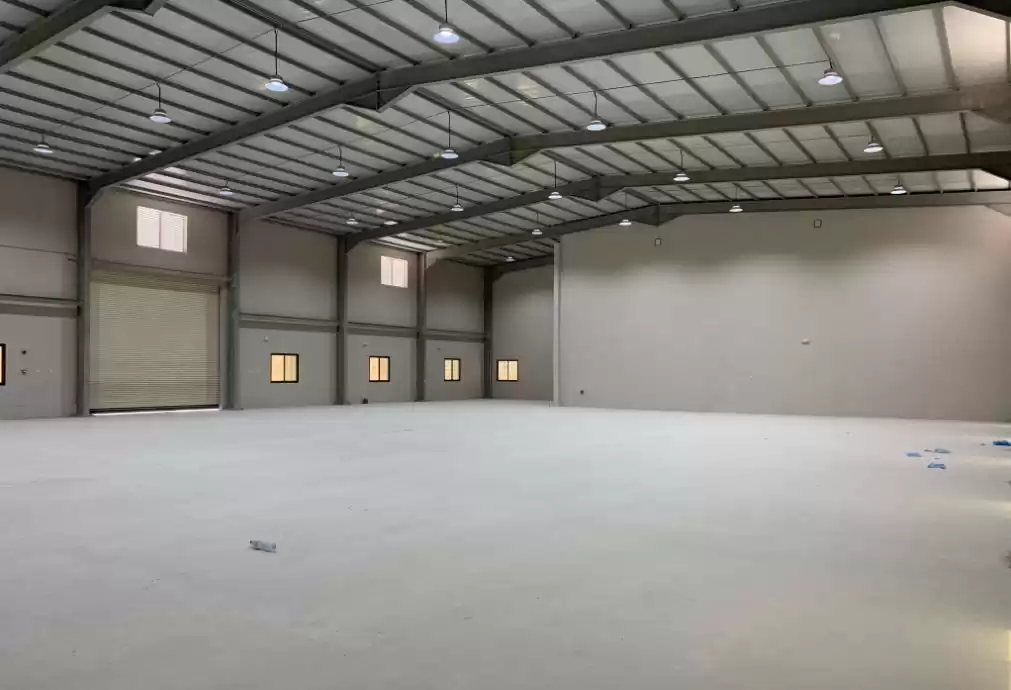 Commercial Ready Property U/F Warehouse  for sale in Al Sadd , Doha #17982 - 1  image 