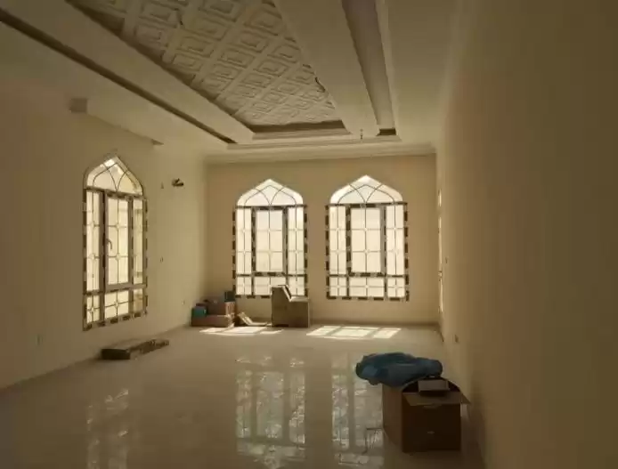 Wohn Klaar eigendom 3 Schlafzimmer U/F Alleinstehende Villa  zu verkaufen in Doha #18026 - 1  image 