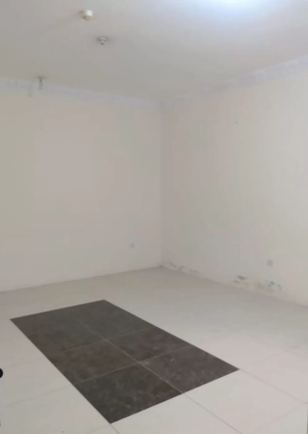 Residential Ready Property 2 Bedrooms U/F Apartment  for rent in Old-Airport , Doha-Qatar #18030 - 1  image 