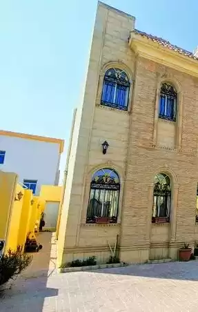 Résidentiel Propriété prête 6 + femme de chambre U / f Villa autonome  à vendre au Al-Sadd , Doha #18044 - 1  image 