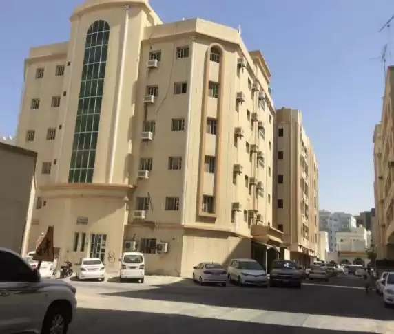 Жилой Готовая недвижимость Н/Ф Строительство  продается в Аль-Садд , Доха #18059 - 1  image 