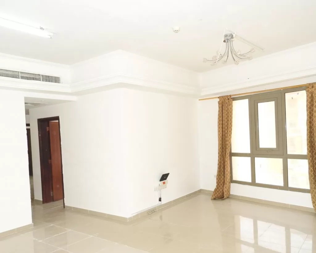 Residential Ready Property 3 Bedrooms S/F Apartment  for rent in Fereej-Bin-Omran , Doha-Qatar #18086 - 3  image 