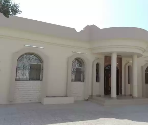 Residential Ready Property U/F Building  for sale in Doha #18102 - 1  image 