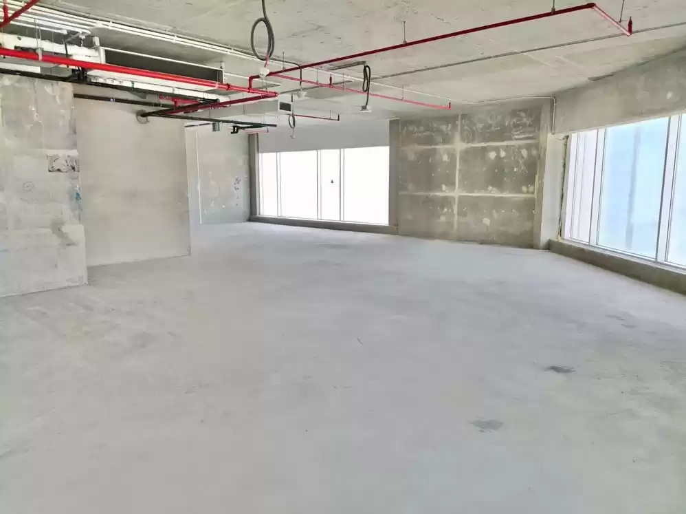 Commercial Shell & Core U/F Office  for rent in Al Sadd , Doha #18171 - 1  image 