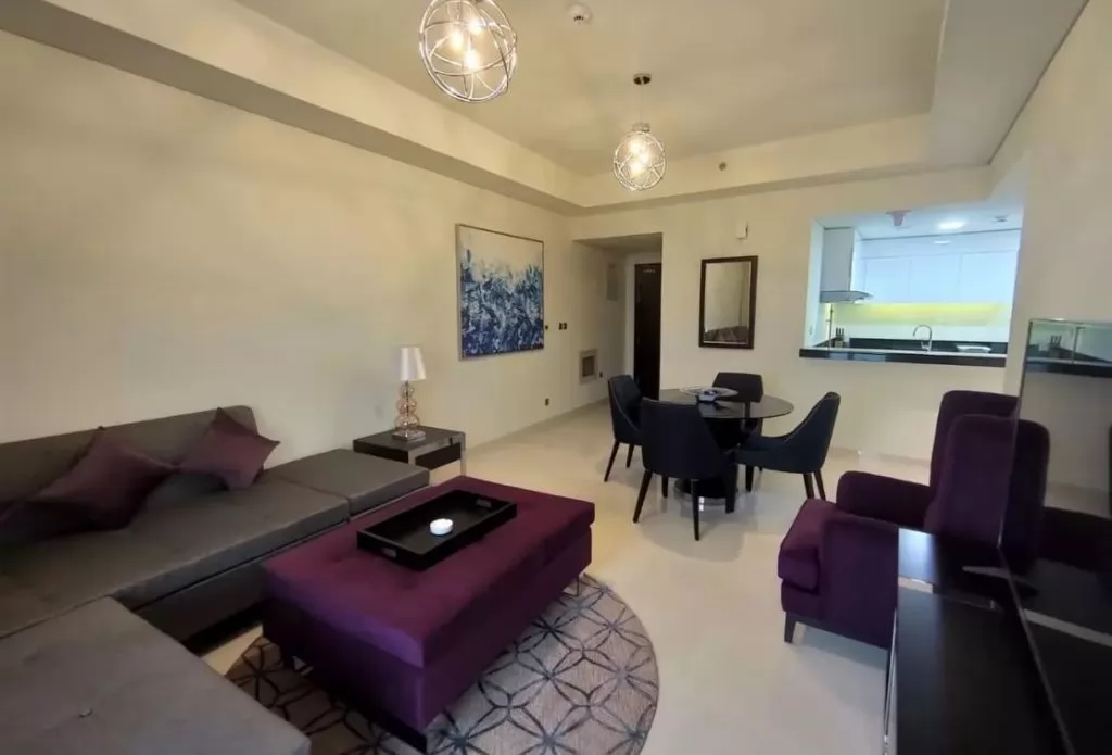 Mixte Utilisé Propriété prête 2 chambres S / F Appartement  à vendre au Al-Sadd , Doha #18194 - 1  image 