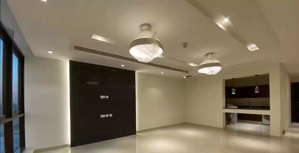 Mixed Use Ready Property 1 Bedroom S/F Apartment  for rent in Al Sadd , Doha #18211 - 1  image 