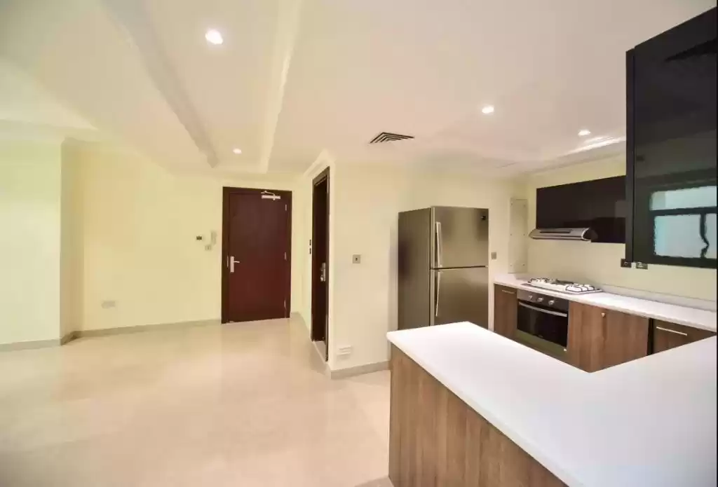Mixed Use Ready Property 1 Bedroom S/F Apartment  for rent in Al Sadd , Doha #18214 - 1  image 