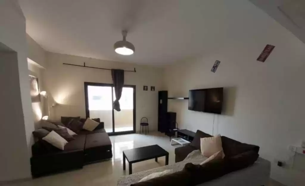 Residential Ready Property 2 Bedrooms F/F Apartment  for rent in Al Sadd , Doha #18240 - 1  image 