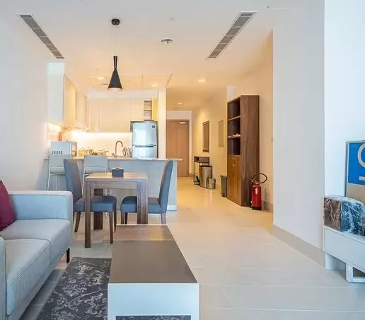 Residential Ready Property Studio F/F Apartment  for rent in The-Pearl-Qatar , Doha-Qatar #18256 - 7  image 