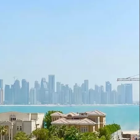 Residential Ready Property 1 Bedroom F/F Apartment  for rent in The-Pearl-Qatar , Doha-Qatar #18349 - 2  image 