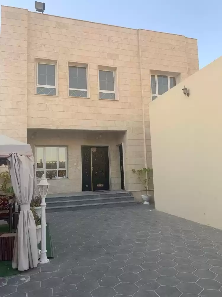 Residential Ready Property 7 Bedrooms U/F Standalone Villa  for sale in Al Sadd , Doha #18389 - 1  image 