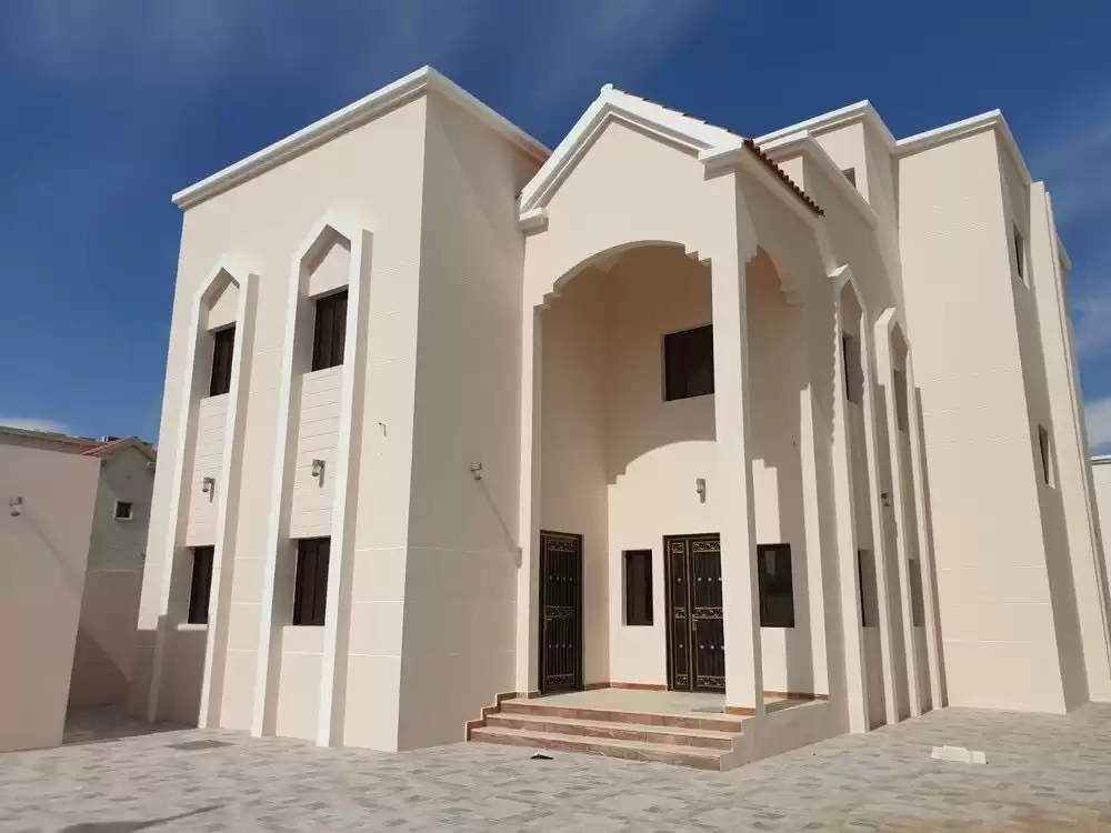 Жилой Готовая недвижимость 7 спален Н/Ф Отдельная вилла  продается в Доха #18408 - 1  image 