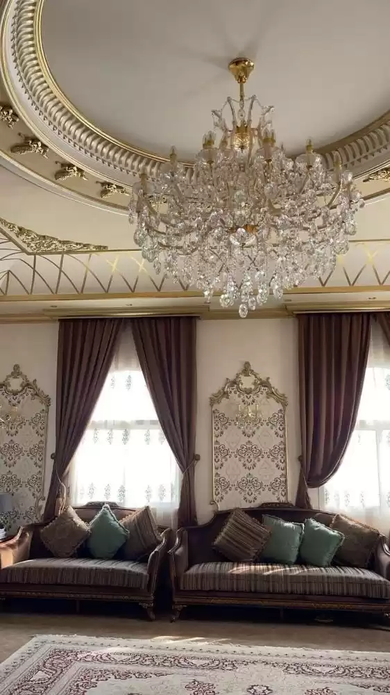 yerleşim Hazır Mülk 7+ Yatak Odası U/F Müstakil Villa  satılık içinde Doha #18419 - 1  image 