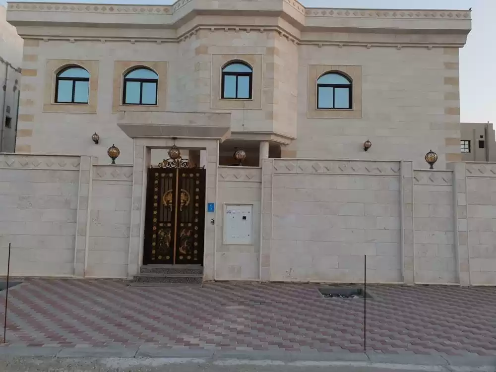 Residential Ready Property 7+ Bedrooms U/F Standalone Villa  for sale in Al Sadd , Doha #18427 - 1  image 