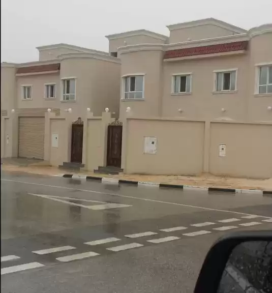 Жилой Готовая недвижимость 6 спален Н/Ф Отдельная вилла  продается в Аль-Садд , Доха #18454 - 1  image 