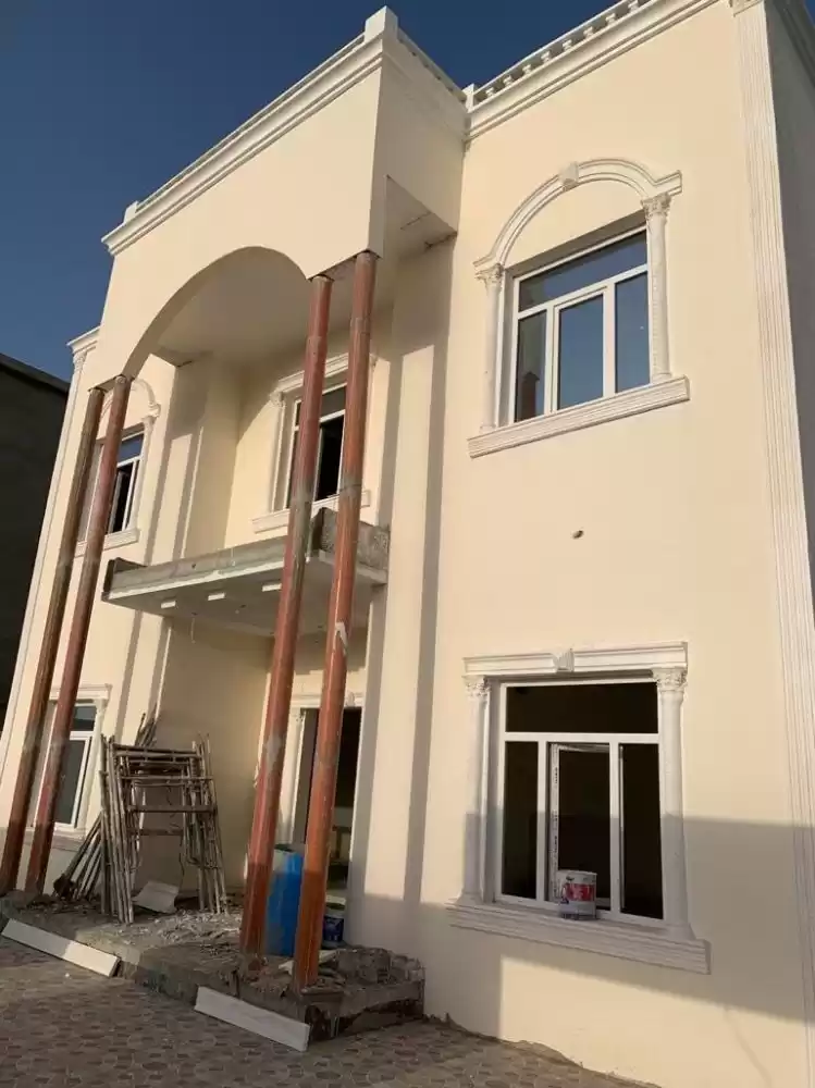 Résidentiel Propriété prête 6 chambres U / f Villa autonome  à vendre au Doha #18500 - 1  image 