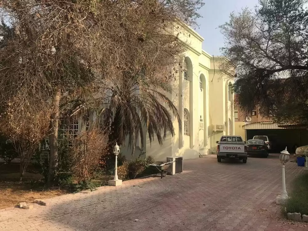 Résidentiel Propriété prête 6 chambres U / f Villa autonome  à vendre au Al-Sadd , Doha #18518 - 1  image 