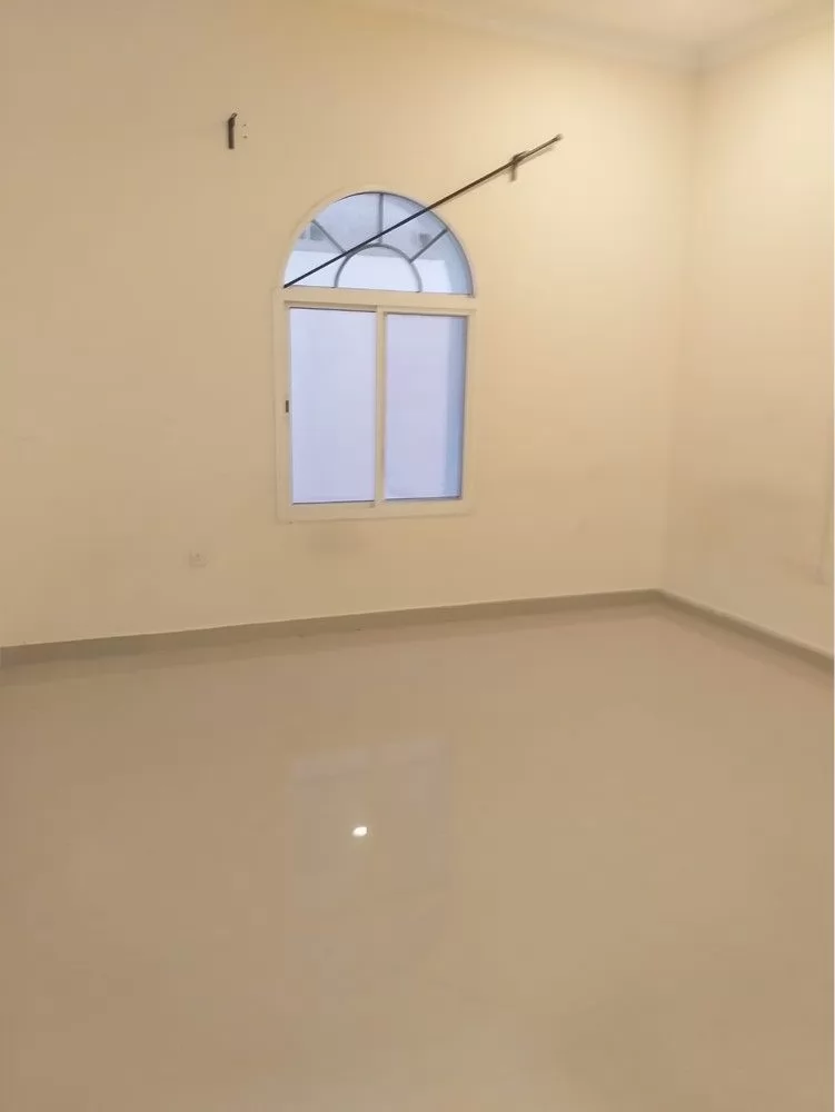 Residential Ready Property 3 Bedrooms U/F Apartment  for rent in Doha-Qatar #18712 - 1  image 