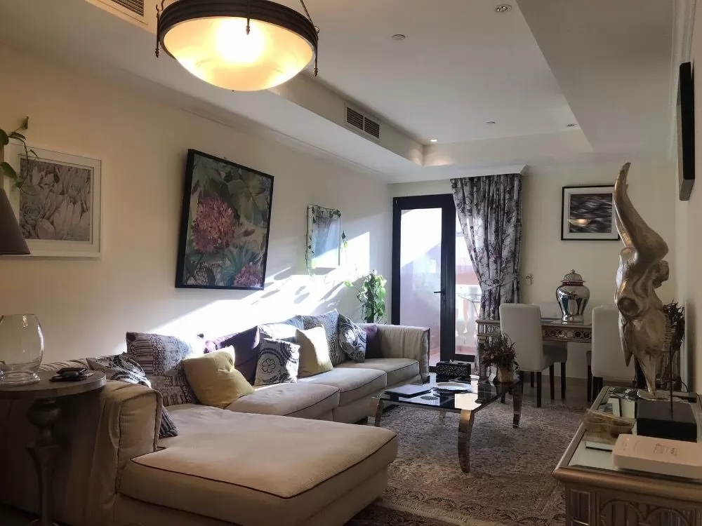 Residential Ready Property 1 Bedroom F/F Apartment  for sale in The-Pearl-Qatar , Doha-Qatar #18717 - 1  image 