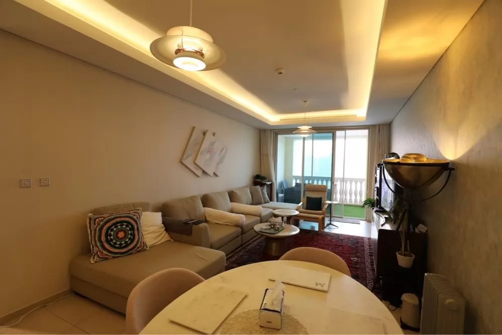 Residential Ready Property 2 Bedrooms S/F Apartment  for sale in Al Sadd , Doha #18748 - 1  image 