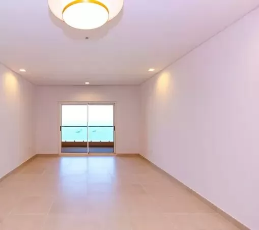 Residential Property Studio U/F Apartment  for rent in The-Pearl-Qatar , Doha-Qatar #18772 - 1  image 