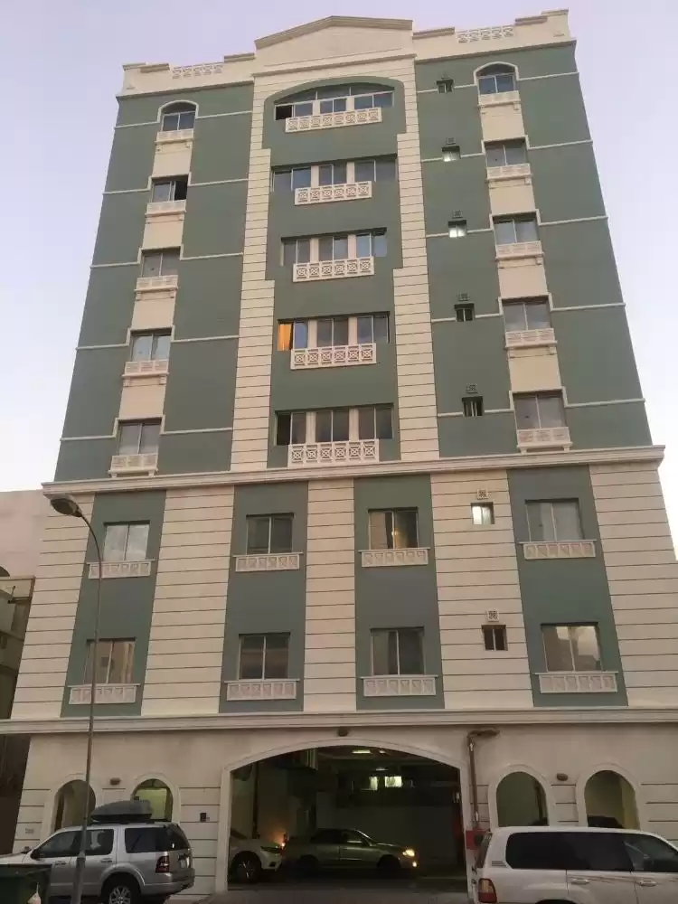 Residential Ready Property U/F Building  for sale in Al Sadd , Doha #18829 - 1  image 