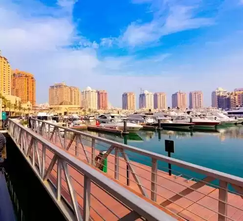Residential Ready Property 2 Bedrooms F/F Apartment  for rent in Al Sadd , Doha #18841 - 1  image 