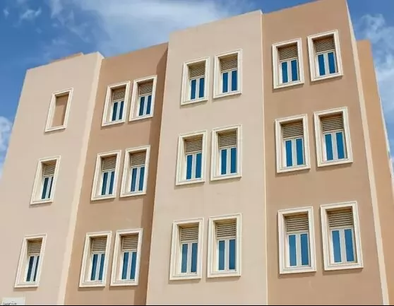 Residential Ready Property 3 Bedrooms U/F Apartment  for rent in Al Wakrah #18844 - 6  image 
