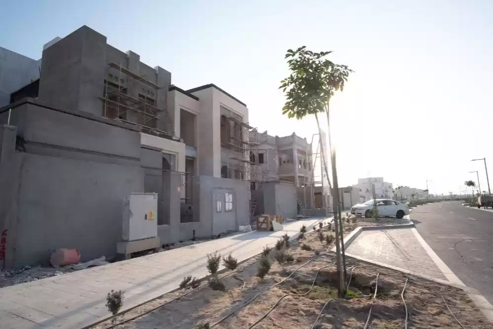 Terre Propriété prête Terrain à usage mixte  à vendre au Al-Sadd , Doha #19005 - 1  image 